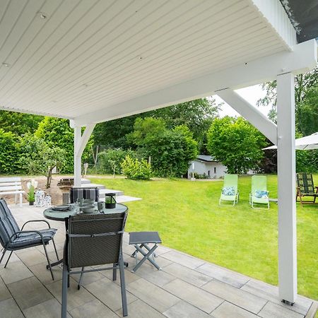 Gerhart-Hauptmann-Strasse 1A Ferienhaus Gartenidylle Кёльпинзе Экстерьер фото