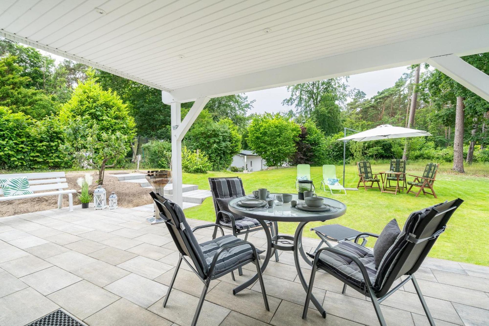 Gerhart-Hauptmann-Strasse 1A Ferienhaus Gartenidylle Кёльпинзе Экстерьер фото